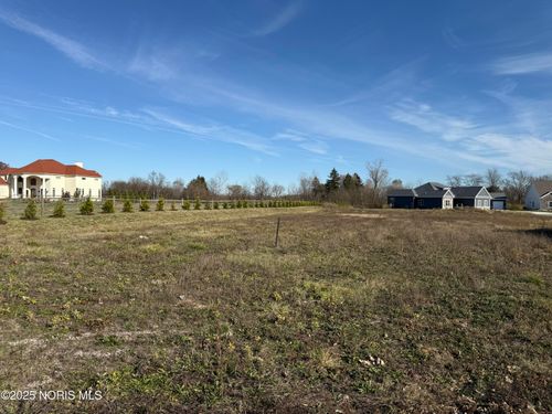 5525 Waterville Monclova Rd, Monclova, OH, 43542-9778 | Card Image