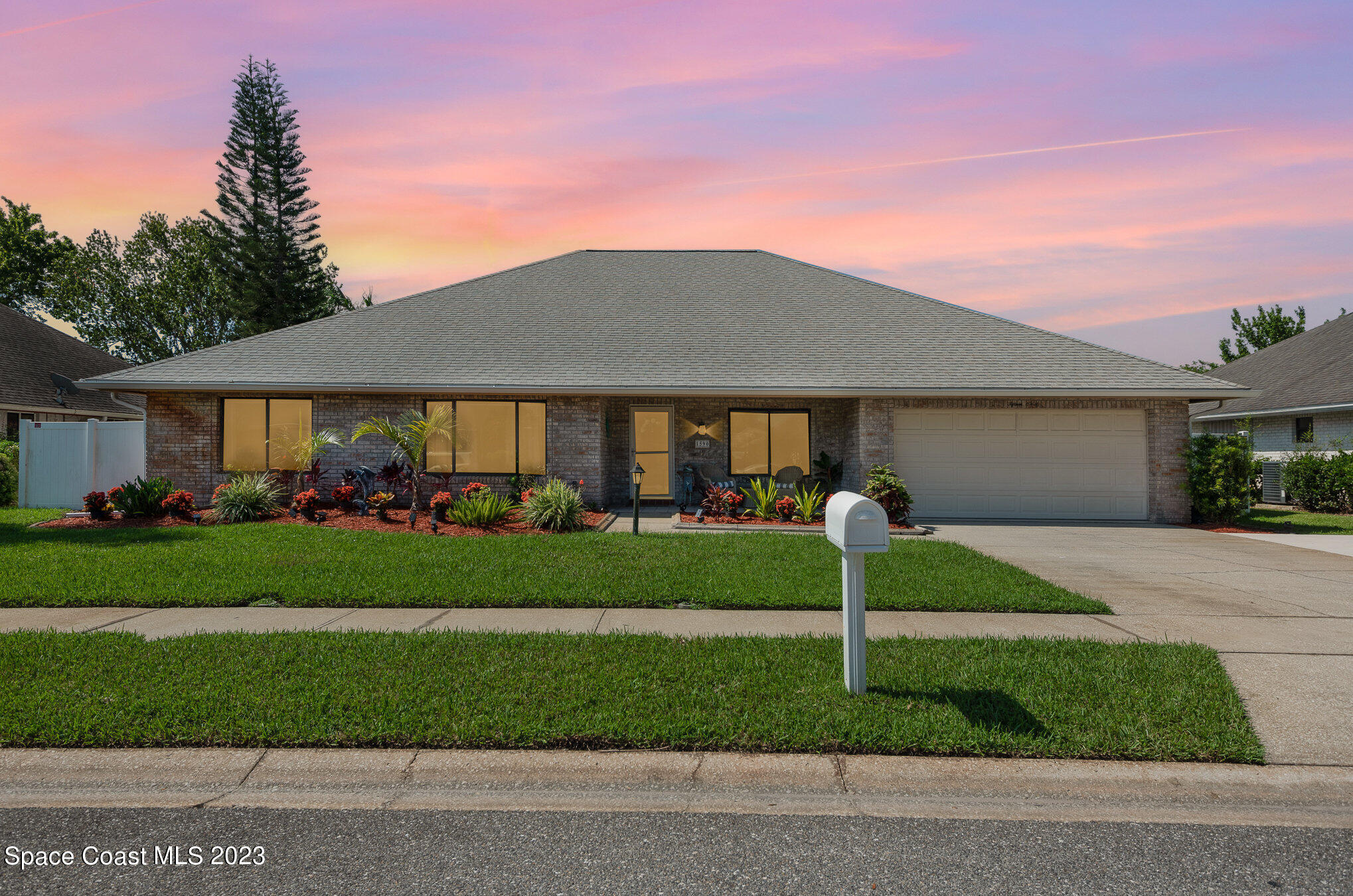 1590 Blueberry Drive, Sold in Titusville Zoocasa