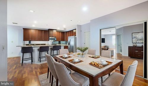 305 Carson Ter, HUNTINGDON VALLEY, PA, 19006-4719 | Card Image