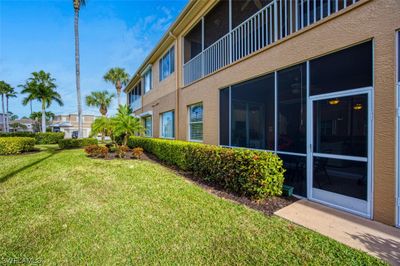 2313 - 14001 Lake Mahogany Boulevard, Condo with 3 bedrooms, 2 bathrooms and null parking in Fort Myers FL | Image 2