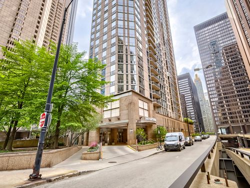 3207-222 N Columbus Dr, CHICAGO, IL, 60601 | Card Image