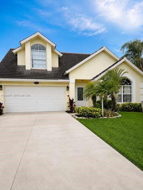 4351 Leicester Ct, West Palm Beach, FL, 33409-7815 | Card Image