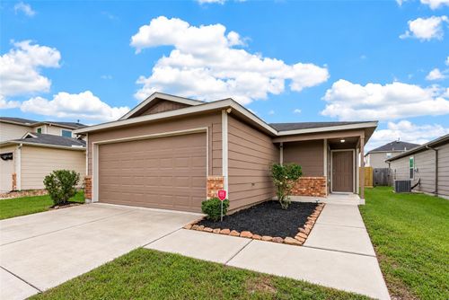 2610 Skyview Silver Dr, Houston, TX, 77047-5158 | Card Image
