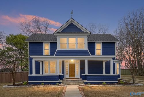 616 Moulton St E, Decatur, AL, 35601-3110 | Card Image