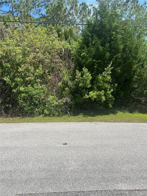 27 Birchwood Dr, Palm Coast, FL, 32137-9372 | Card Image