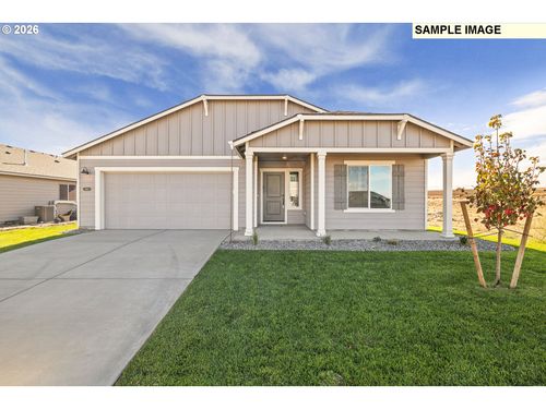 913 E Maple Brook Ave, Hermiston, OR, 97838 | Card Image
