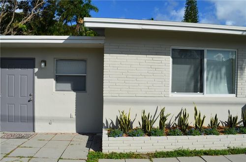 5-1721 Ne 9th St, Fort Lauderdale, FL, 33304-4442 | Card Image