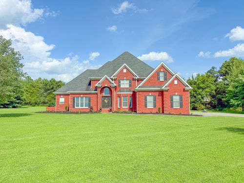 275 N Crescentview Rd, Pulaski, TN, 38478-8770 | Card Image