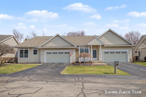 1062 Kensington St Nw, Walker, MI, 49534-2179 | Card Image