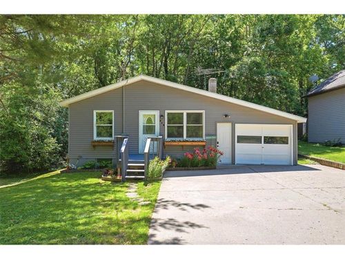 718 Wisconsin Ave, Amery, WI, 54001-1626 | Card Image