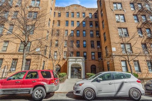 1k-3105 Brighton 3rd St, Brooklyn, NY, 11235-7372 | Card Image