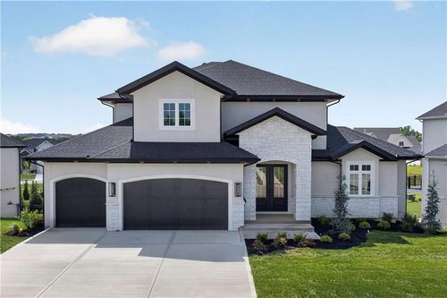 16928 Futura St, Overland Park, KS, 66085-9568 | Card Image
