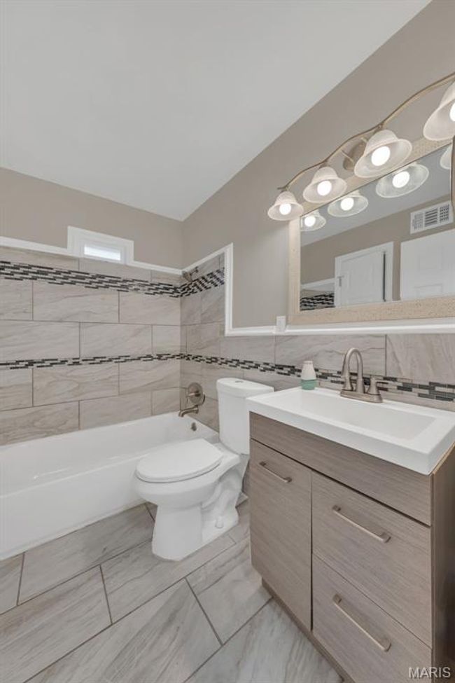 6635 Donald St, House other with 2 bedrooms, 1 bathrooms and 1 parking in Saint Louis MO | Image 11