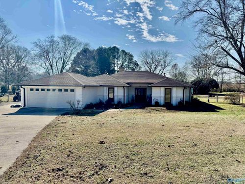 104 Beatrice Ln, Harvest, AL, 35749-9112 | Card Image