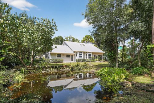 556 Se Meadow Wood Way, Stuart, FL, 34997-6362 | Card Image