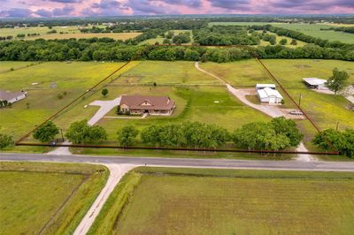 1405 Wolf Front Road, House other with 4 bedrooms, 2 bathrooms and null parking in Van Alstyne TX | Image 1