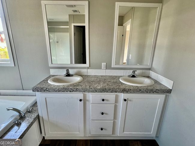 1404 1 St Ave, House other with 4 bedrooms, 2 bathrooms and null parking in Rochelle GA | Image 30