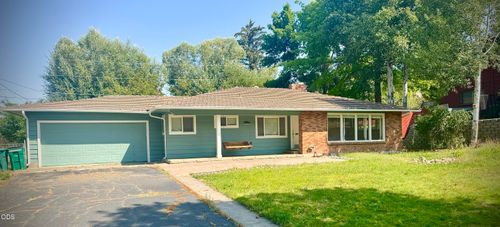 1845 Lawrence St, Klamath Falls, OR, 97601-1820 | Card Image