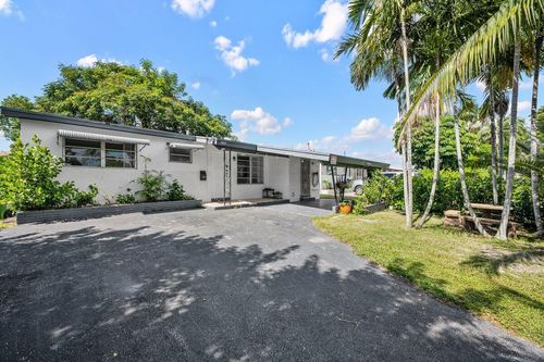 309 Sw 7th St, Hallandale Beach, FL, 33009-7011 | Card Image