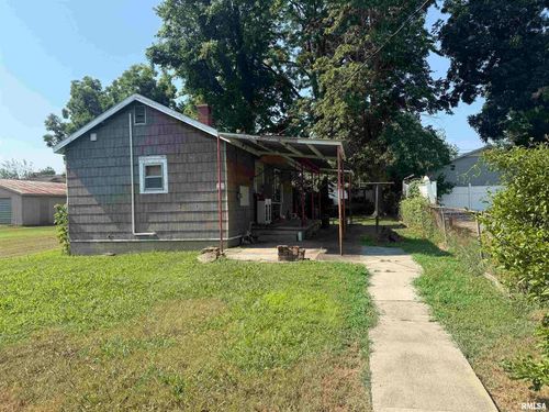 206 E 12th St, Metropolis, IL, 62960-1735 | Card Image