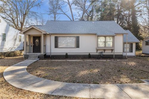 2060 Baker Rd, Atlanta, GA, 30318 | Card Image