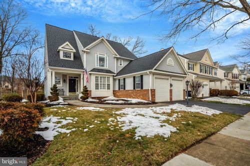 43372 Burke Dale St, CHANTILLY, VA, 20152-1712 | Card Image