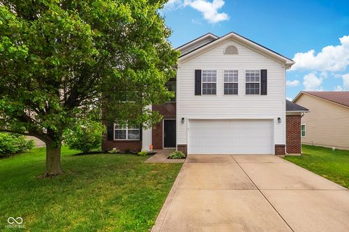 7031 N Stubbington Ln, McCordsville, IN, 46055-6097 | Card Image