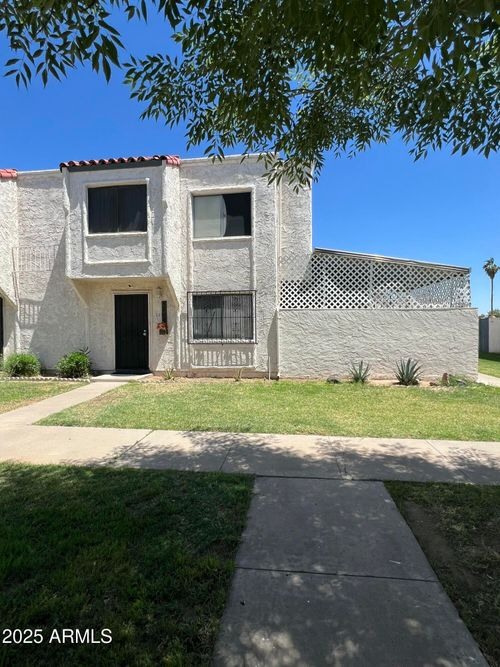 5212 N 42nd Ln, Phoenix, AZ, 85019-2401 | Card Image