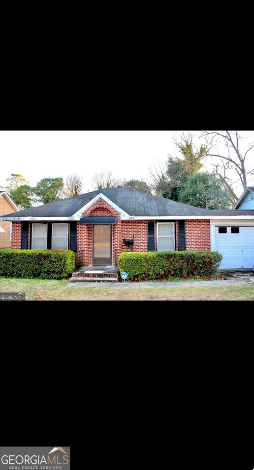 656 Villa Esta Ave, Macon, GA, 31206-1750 | Card Image