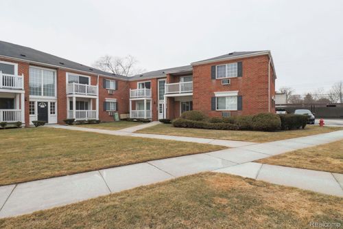 apt-112-2440 Parmenter Blvd, Royal Oak, MI, 48073-1342 | Card Image