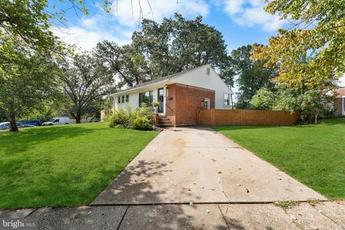 8125 Gavin St, NEW CARROLLTON, MD, 20784-3616 | Card Image