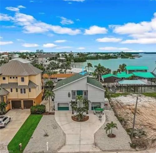 261 Egret St, Fort Myers Beach, FL, 33931-4411 | Card Image