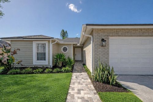 8831 Hampden Dr, Tampa, FL, 33626-2936 | Card Image