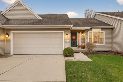 2-8691 Oakland Hills Cir, Portage, MI, 49024-5297 | Card Image