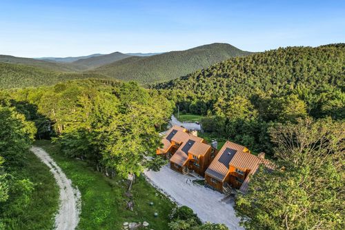 a1-424 Trailside Dr, Killington, VT, 05751 | Card Image