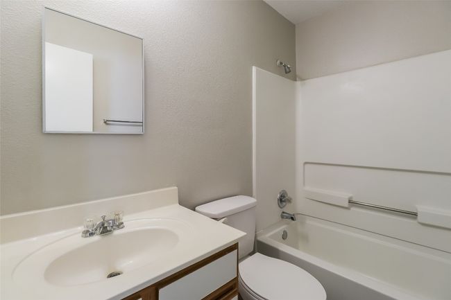 Guest Bath | Image 21