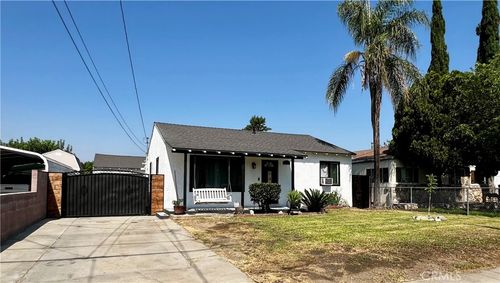 1305 Redlands Ave, Colton, CA, 92324-2425 | Card Image