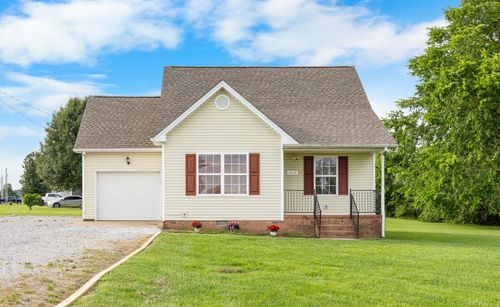 4520 Mount Zoar Latham Rd, Hopkinsville, KY, 42240-8229 | Card Image