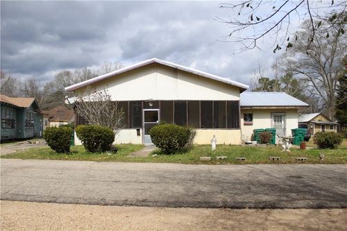 1729 Bund St, Bogalusa, LA, 70427-5220 | Card Image