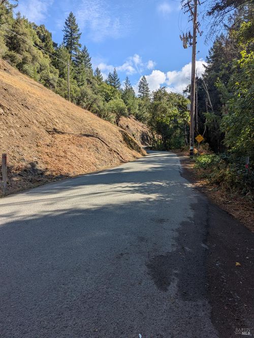 59002 George Washington Rock Rd, Leggett, CA, 95585 | Card Image