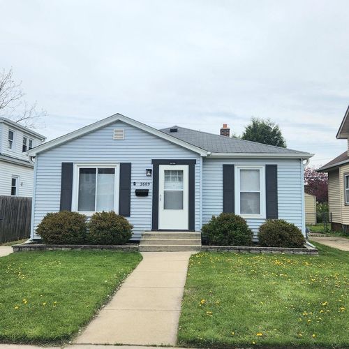 2609 Bate Street, RACINE, WI, 53403 | Card Image