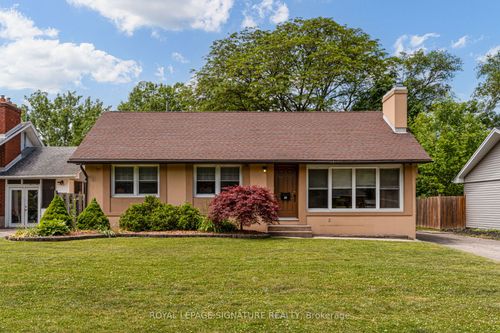 14 Caroline St, Saint Catharines, ON, L2T3G1 | Card Image