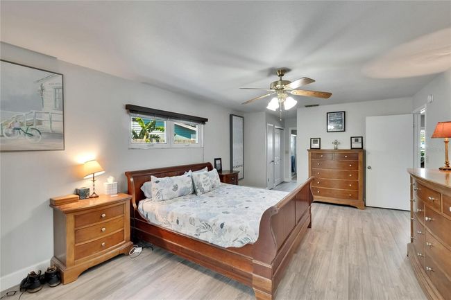 6530 Manila Palm Way, House other with 4 bedrooms, 2 bathrooms and null parking in APOLLO BEACH FL | Image 18