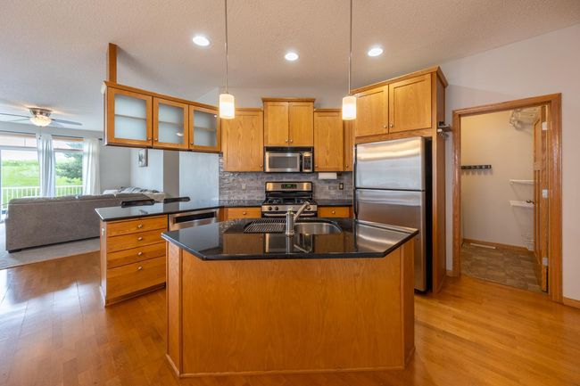 668 Shardlow Pl Ne, Townhouse with 3 bedrooms, 3 bathrooms and null parking in Byron MN | Image 6
