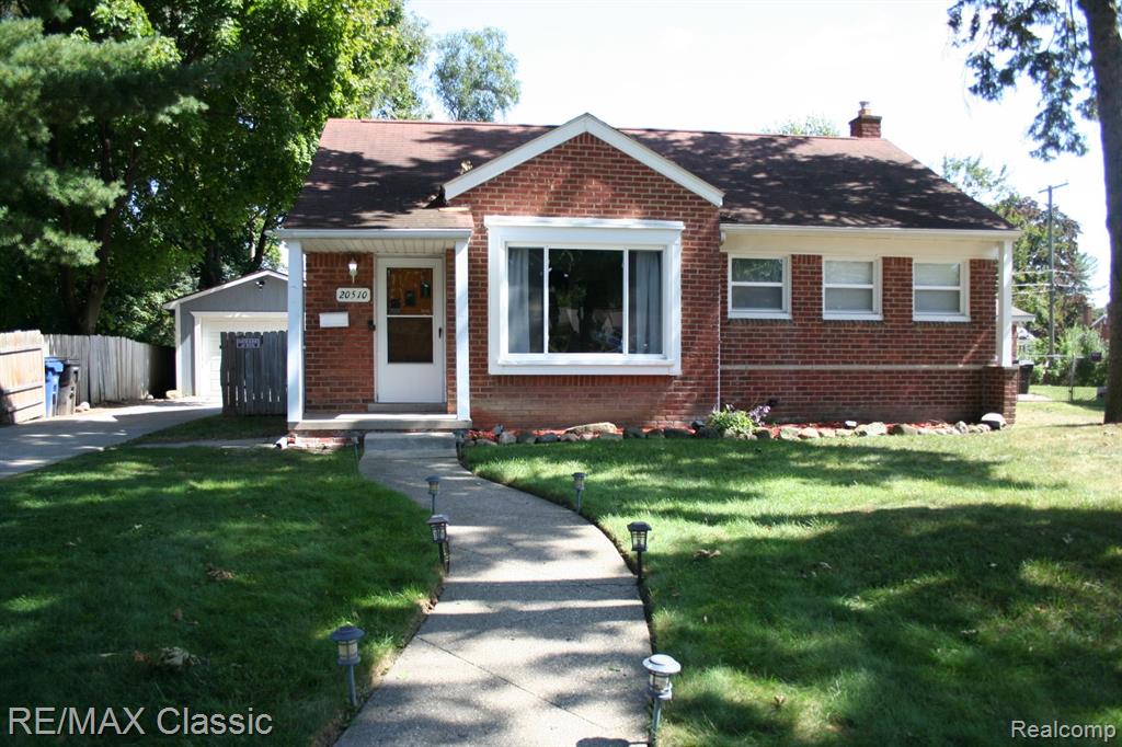 Glenmore , Redford, MI 48240 #1