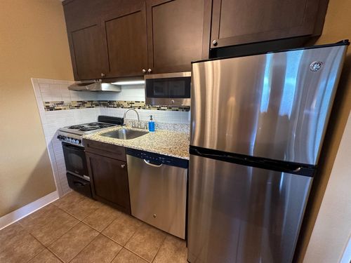 316/318, QTR 1 89 Grand Summit Way, Dover, VT, 05356 | Card Image