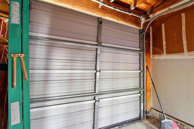 Garage | Image 24