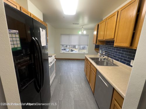 l-790 Castle Valley Blvd, New Castle, CO, 81647-8721 | Card Image
