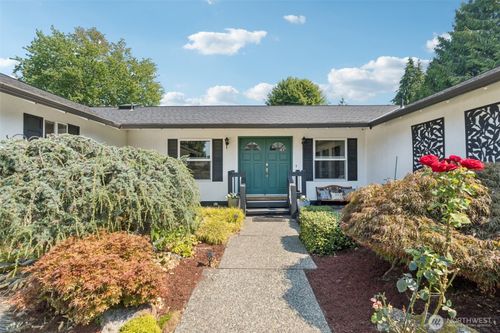 19118 121st Pl Se, Renton, WA, 98058-7237 | Card Image