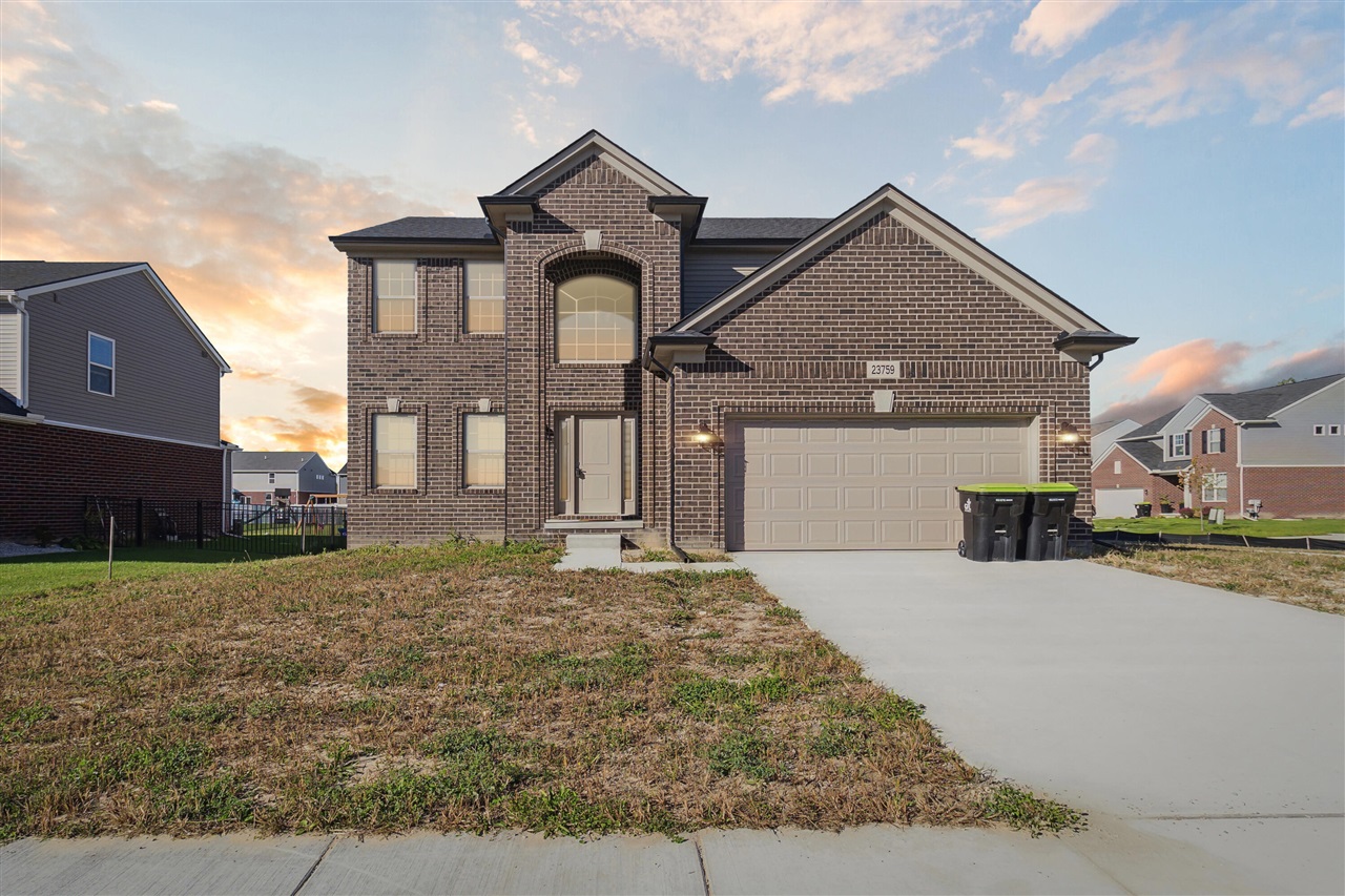 Cloud Vista Dr, Macomb, MI 48042